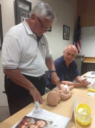 Citizen practicing CPR